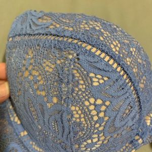 Victoria’s Secret bombshell bra